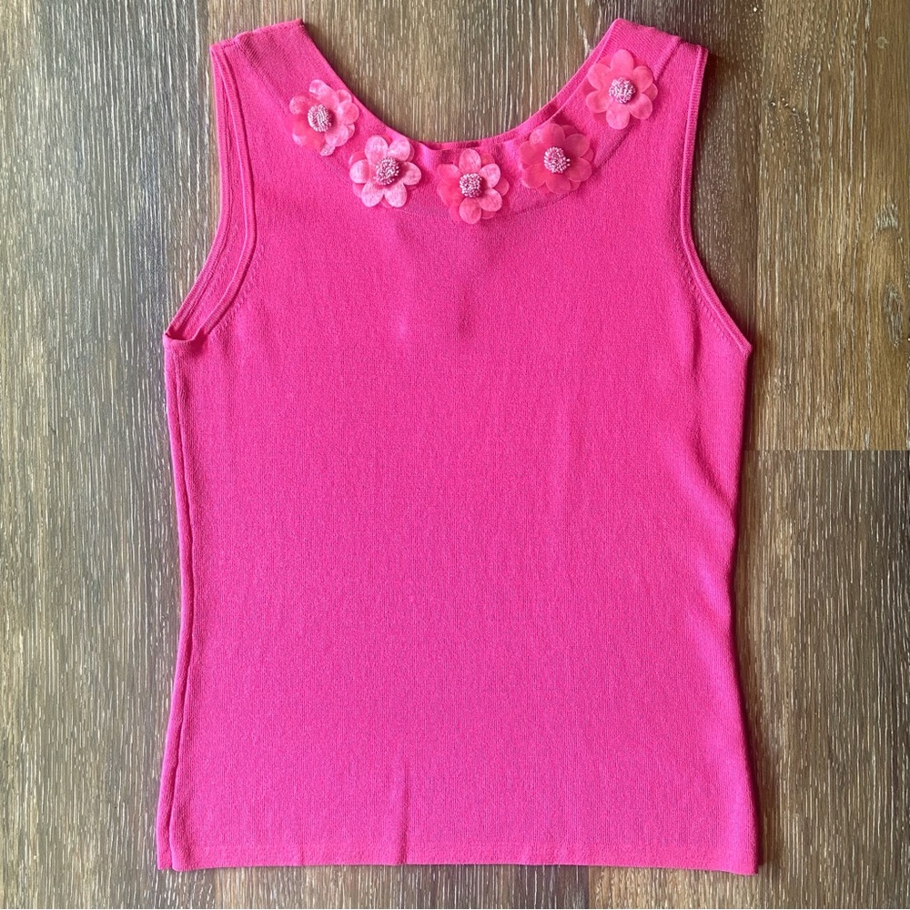 Joseph A y2k pink tank top with flower-embellished neckline